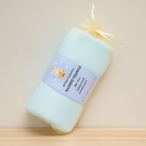 Towel Packaging with Photo Paper Tag Thumbnail